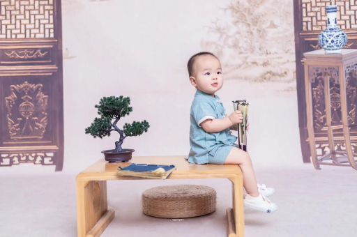 大兴安岭孕妇肚子上的黑线