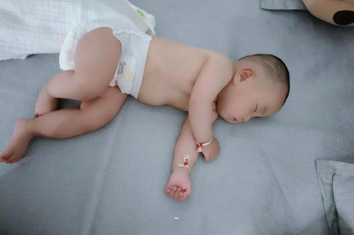 大兴安岭宝宝短发型女